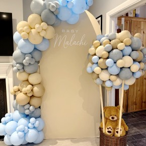 Event decor for a baby shower